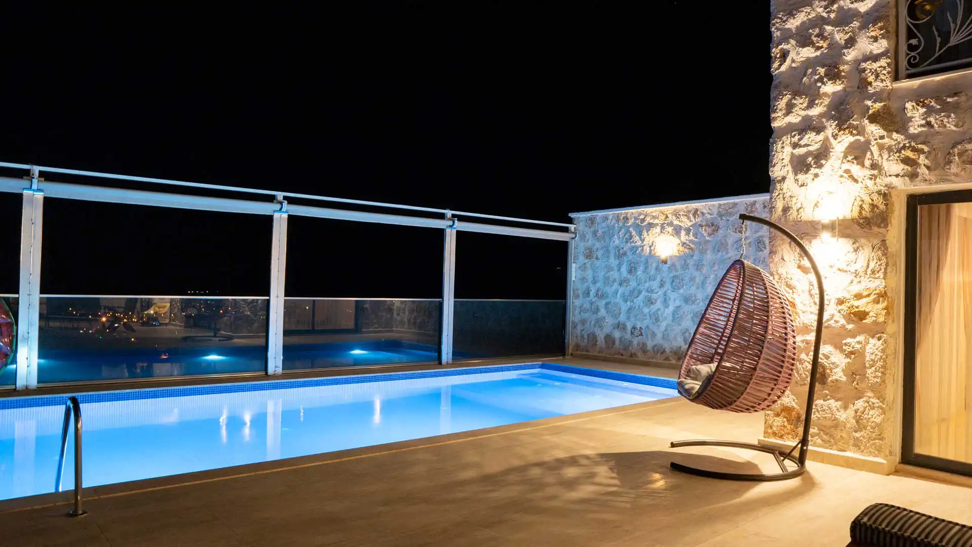 Muhafazakar Villalar