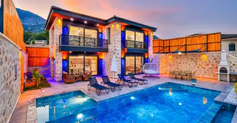Villa Sandak- 3