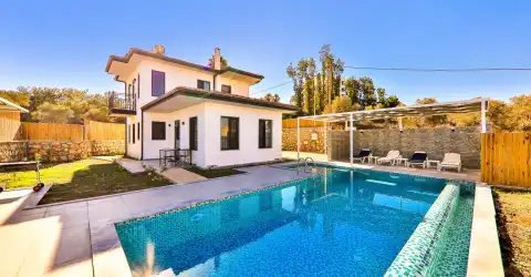 Villa Sazak Uno