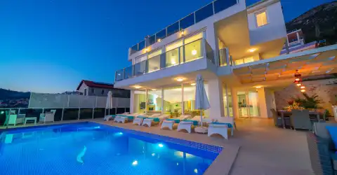 Villa Waratah
