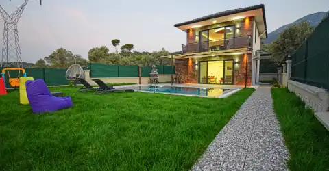 Villa Guest