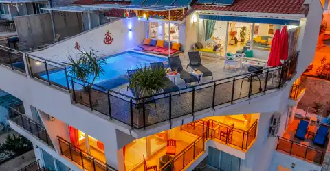 Villa Suit Karmen