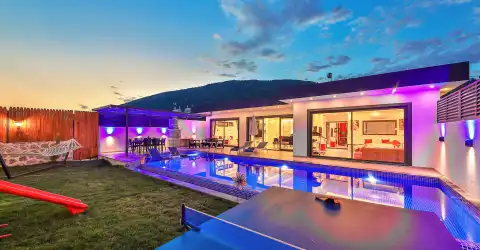 Villa Granada-1