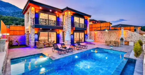 Villa Sandak- 4