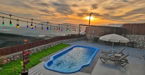 Villa Gökkuşağı Aklar