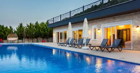 Villa Health