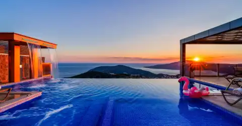 Villa Voyage