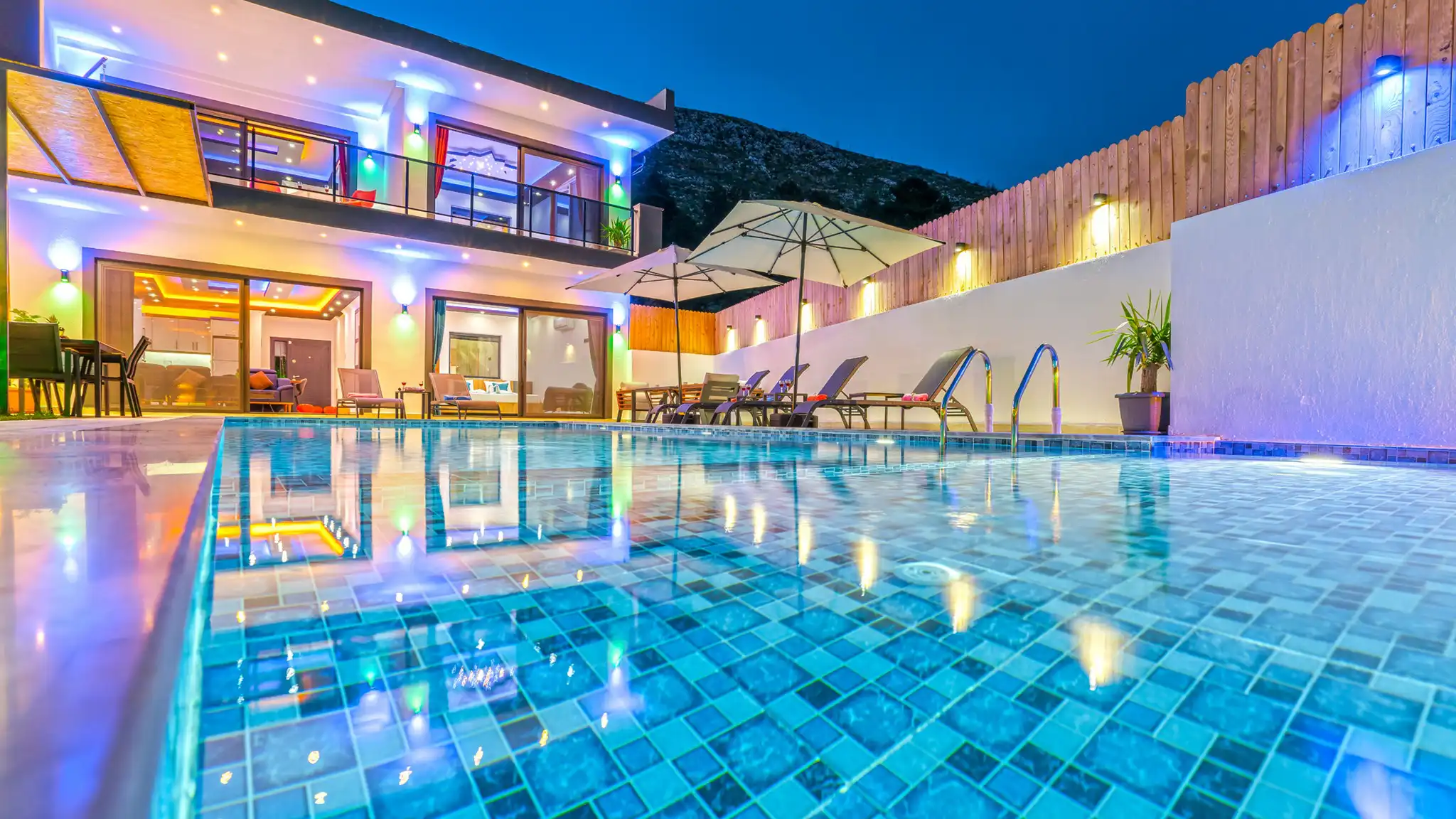 Villa Mert Üzümlü