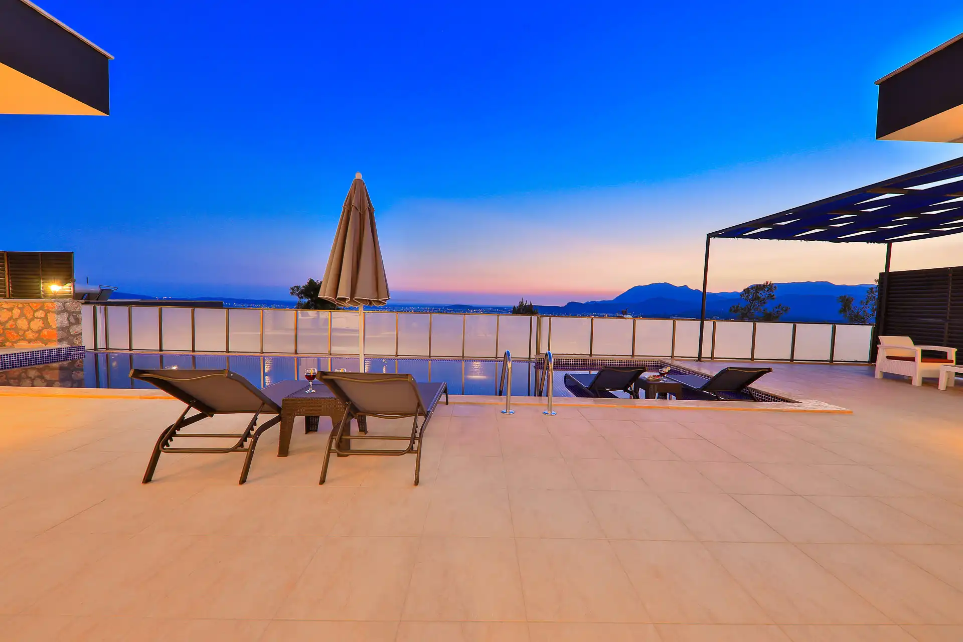 Villa Berlin Çavdir