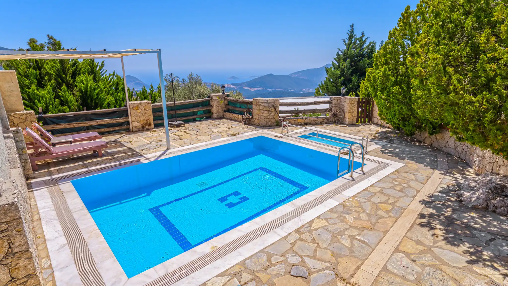 Villa Begonvil Üzümlü