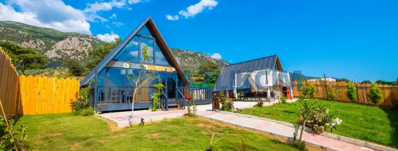 Villa City Of The Night -3