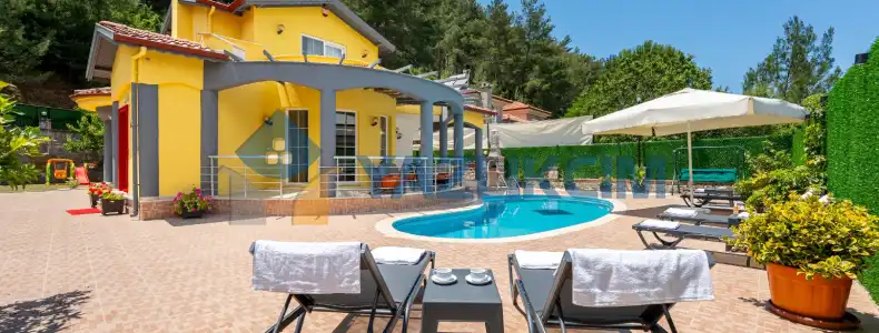 Villa Sarı Yaz