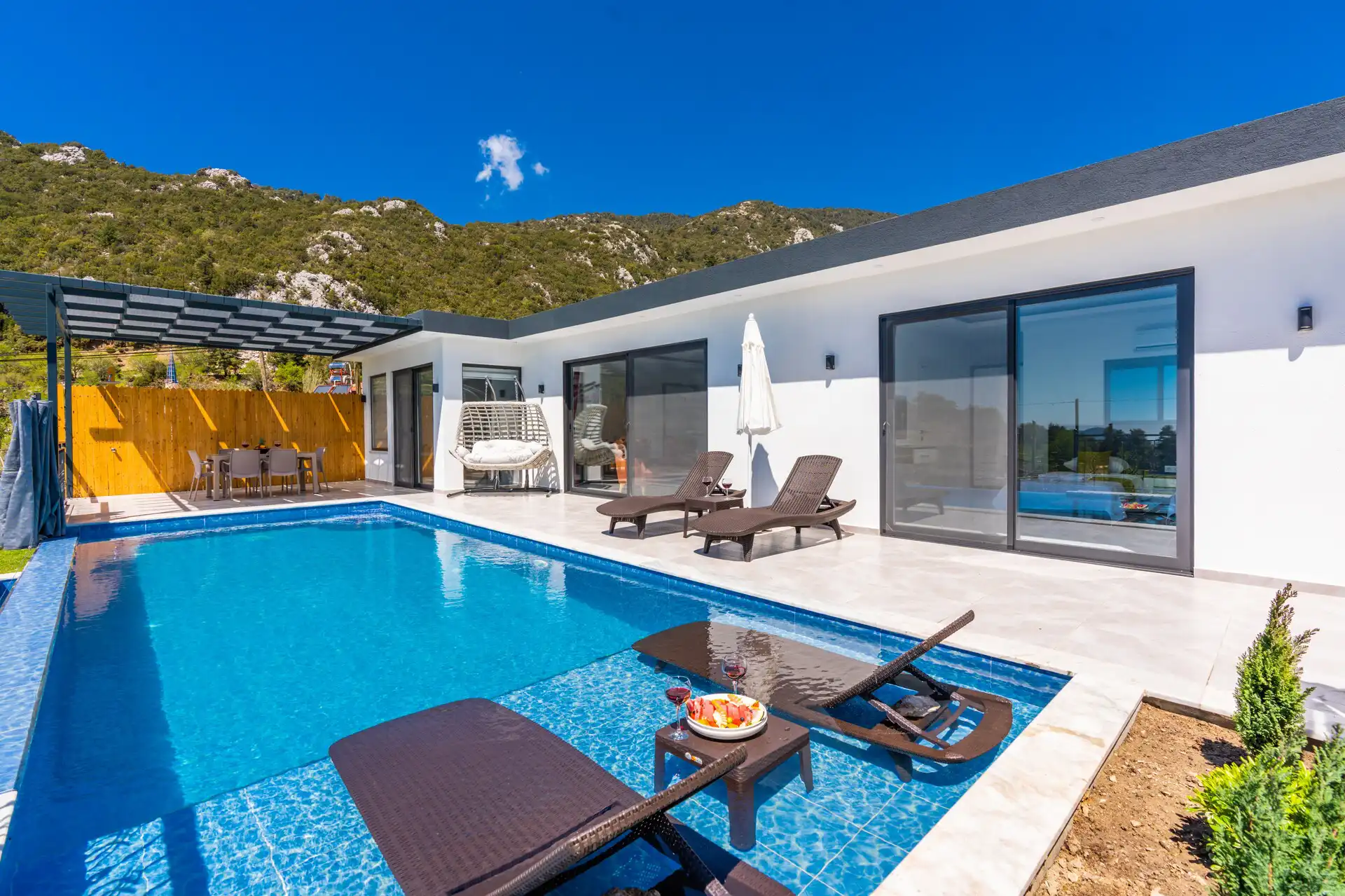 Villa Aperlai Ikizce