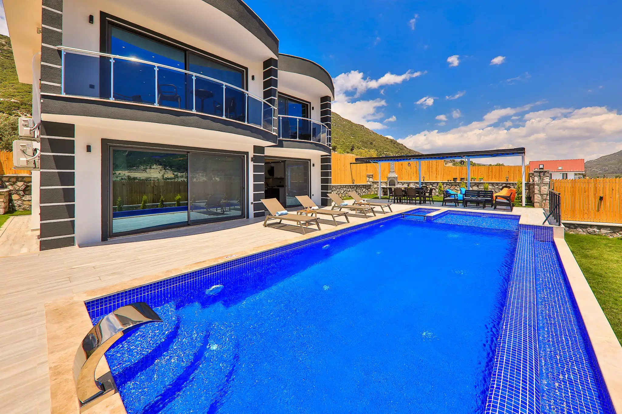 Villa Palmira Saribelen