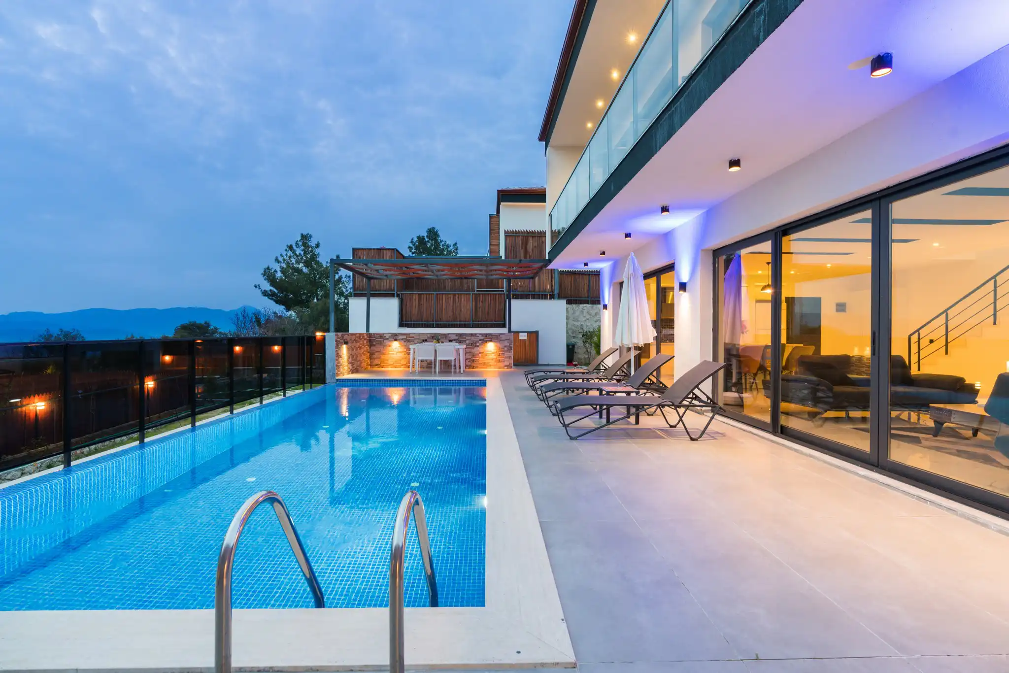 Villa Lila Üzümlü